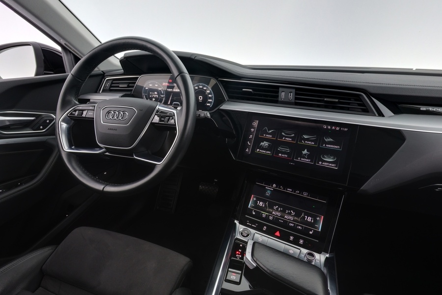 Audi e-tron vaihtoauto