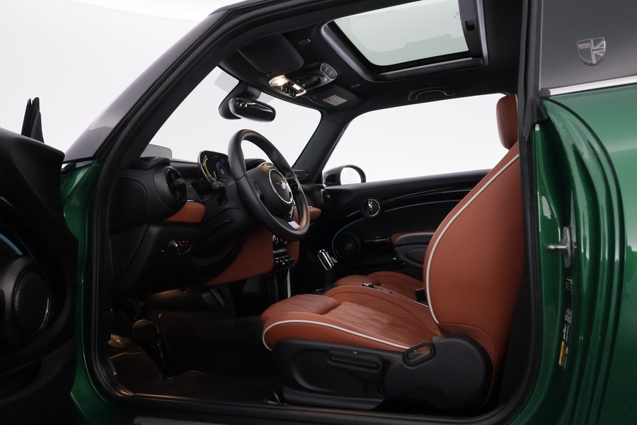 Mini Hatchback vaihtoauto