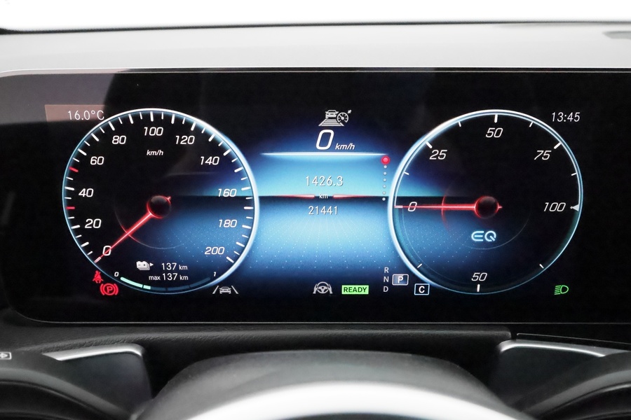 Mercedes-Benz EQB vaihtoauto