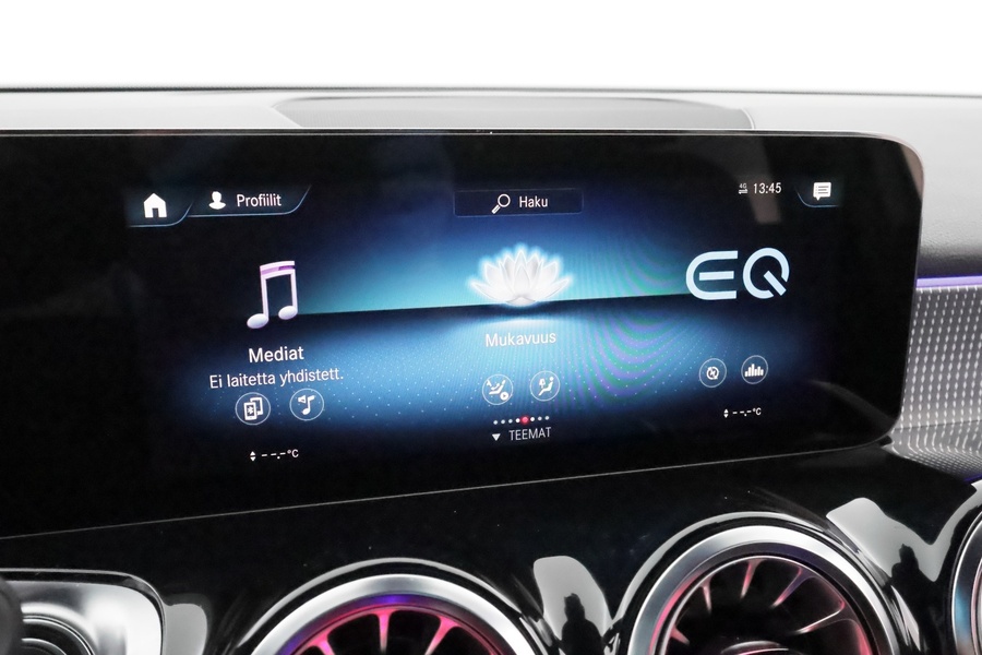 Mercedes-Benz EQB vaihtoauto