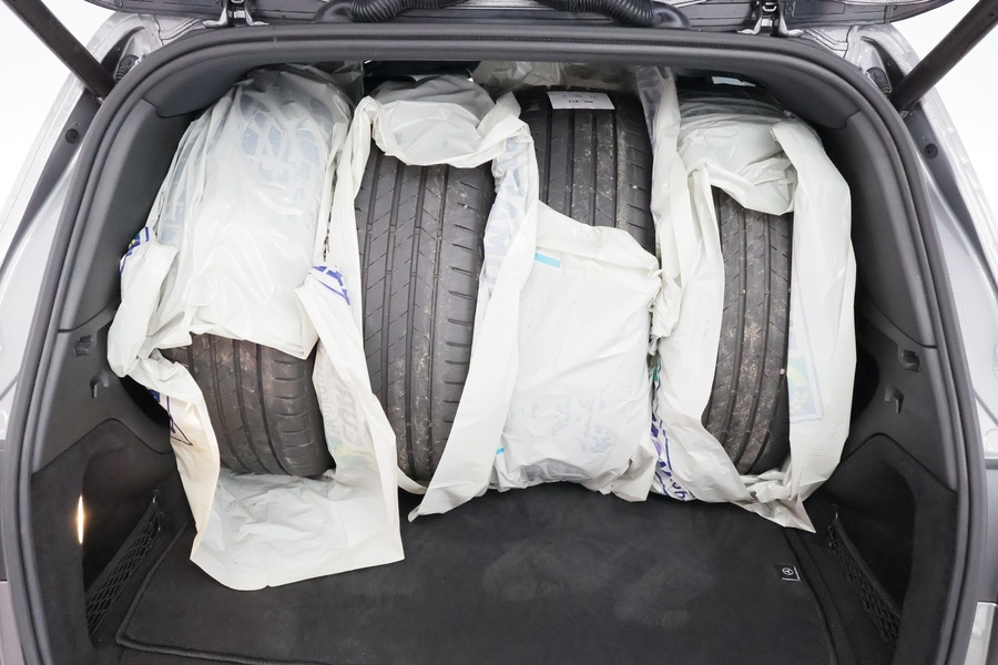 Mercedes-Benz EQB vaihtoauto