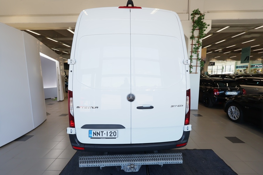 Mercedes-Benz Sprinter vaihtoauto