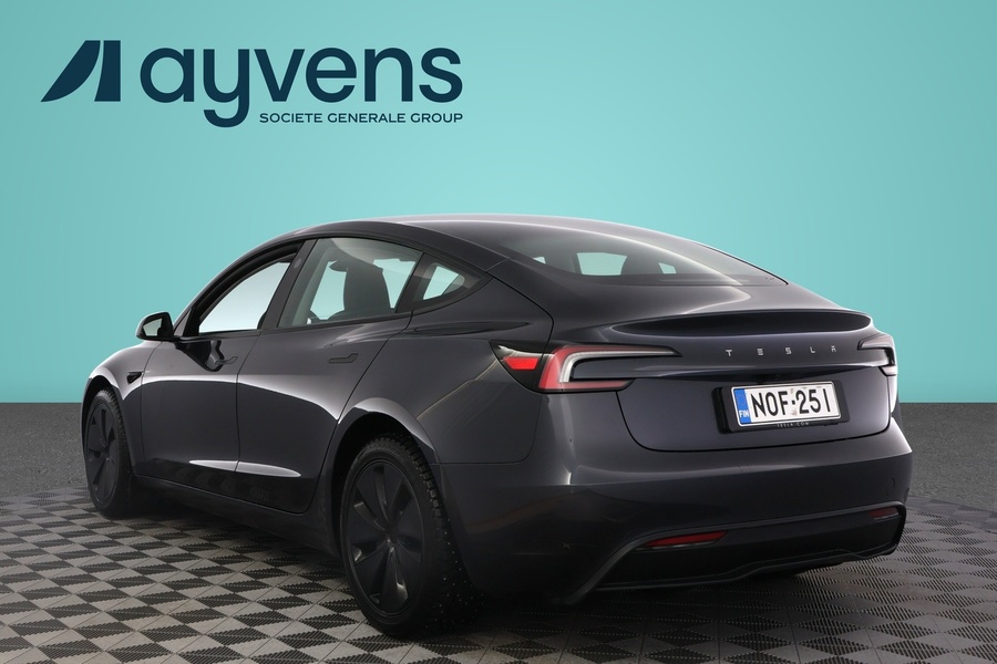 Tesla Model 3 vaihtoauto