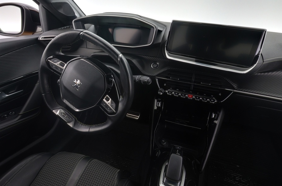 Peugeot e-208 vaihtoauto