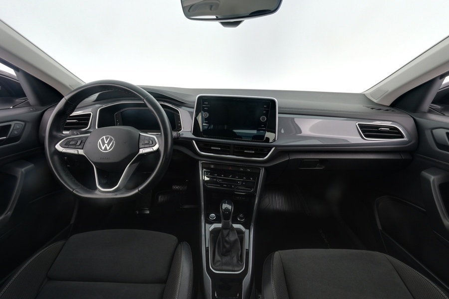 Volkswagen T-Roc vaihtoauto