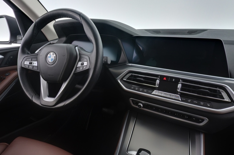 BMW X5 vaihtoauto