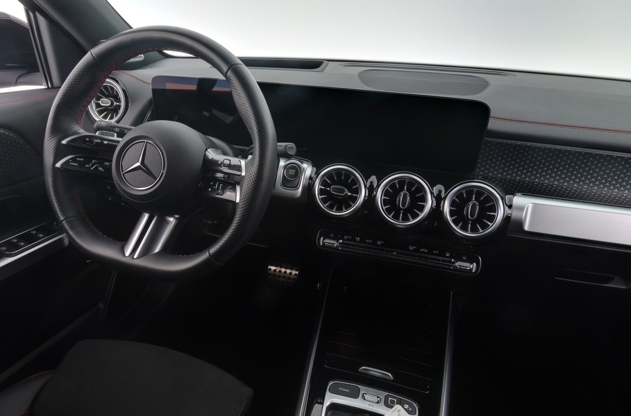 Mercedes-Benz EQB vaihtoauto