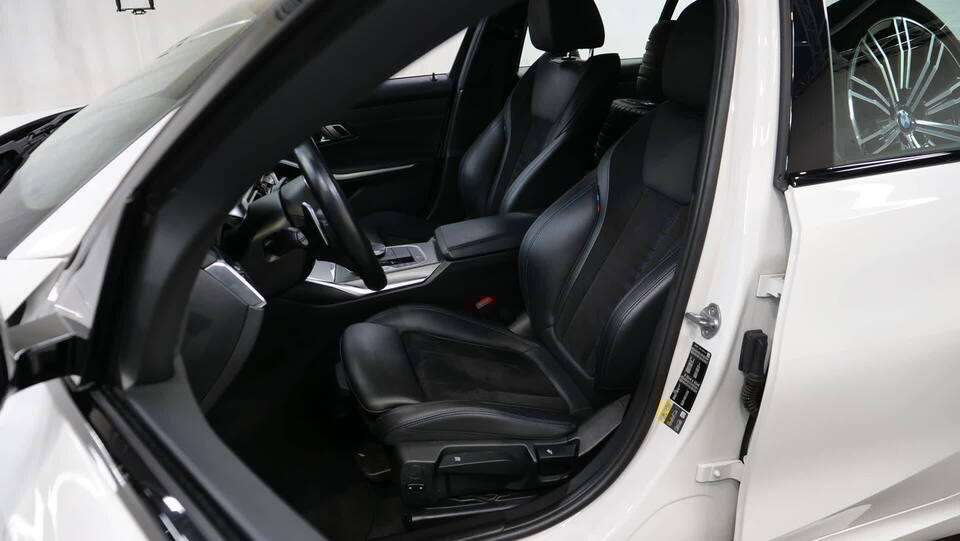 BMW 330 vaihtoauto