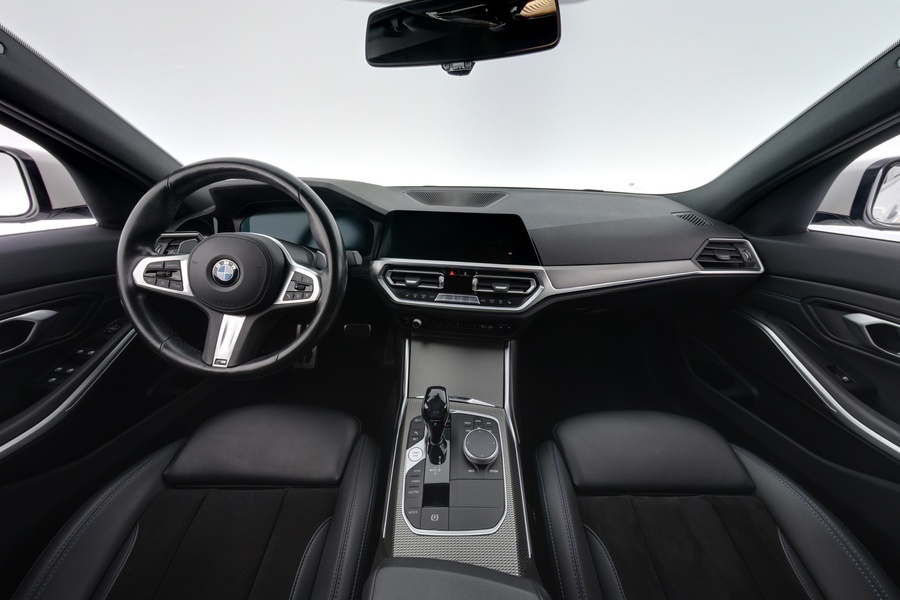 BMW 330 vaihtoauto