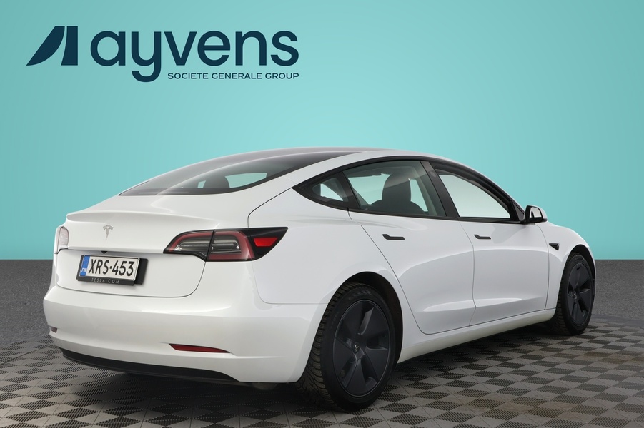 Tesla Model 3 vaihtoauto