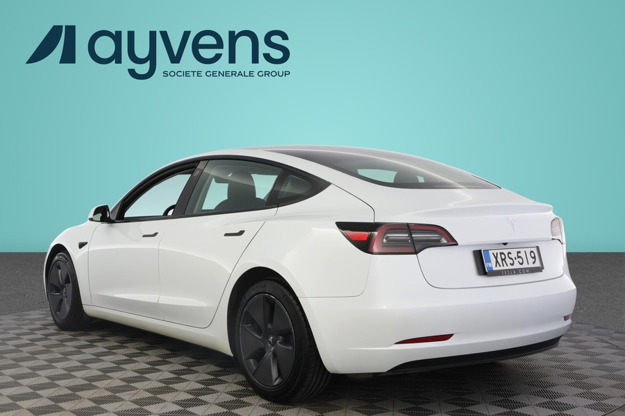 Tesla Model 3 vaihtoauto