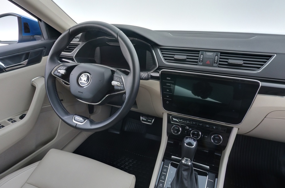 Skoda Superb vaihtoauto