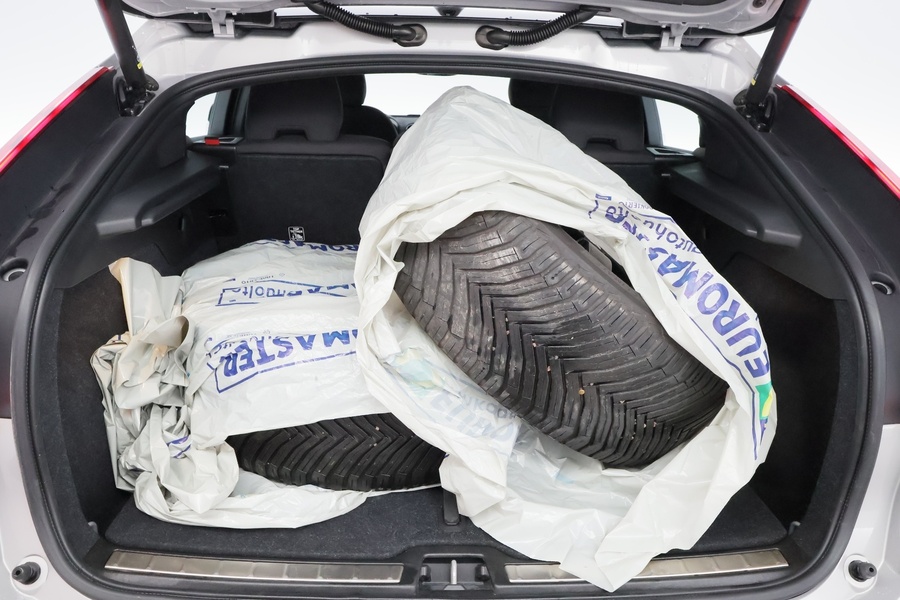 Volvo C40 vaihtoauto