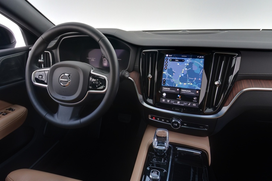 Volvo V60 vaihtoauto