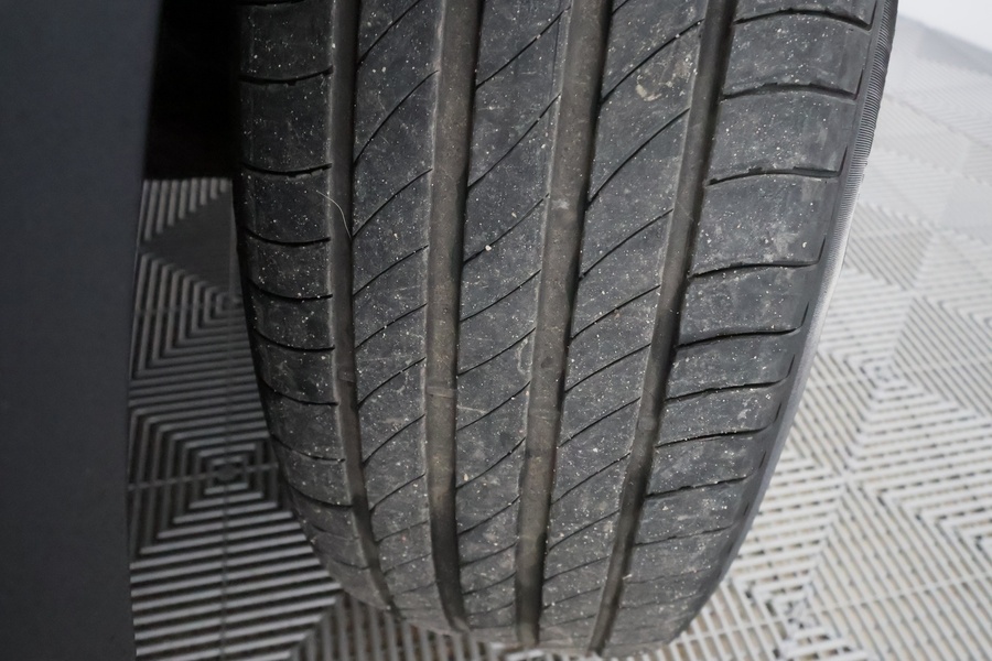 Mercedes-Benz GLB vaihtoauto