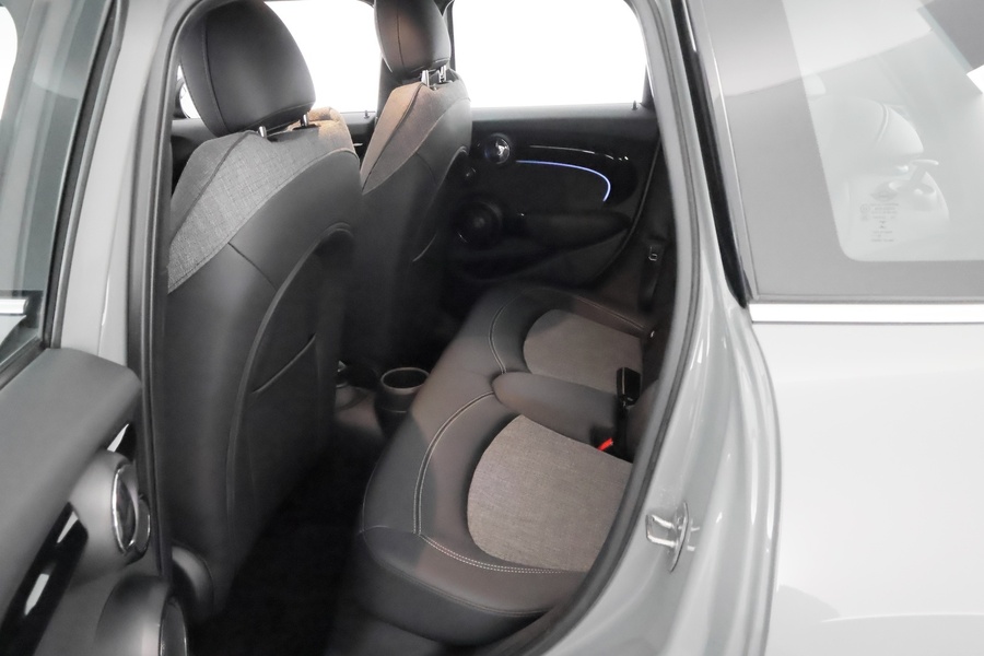 Mini Hatchback vaihtoauto