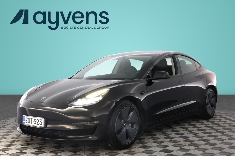Tesla Model 3 vaihtoauto