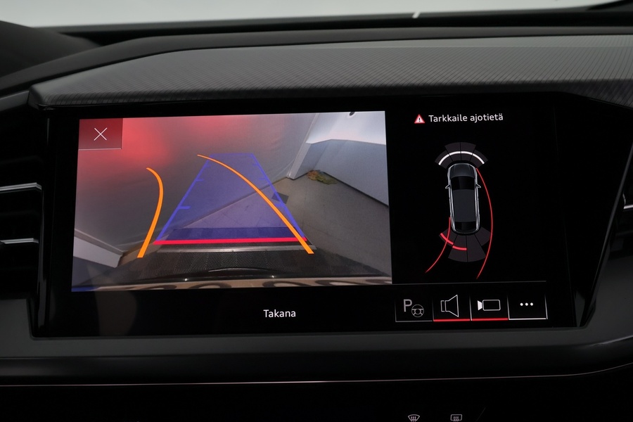 Audi Q4 e-tron vaihtoauto