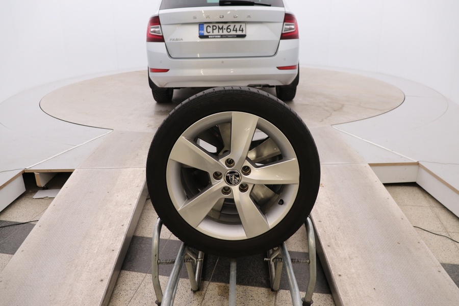 Skoda Fabia vaihtoauto