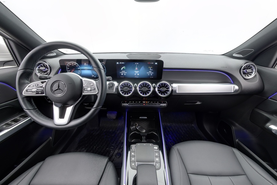 Mercedes-Benz EQB vaihtoauto