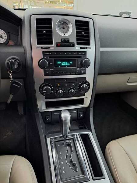 Chrysler 300C vaihtoauto