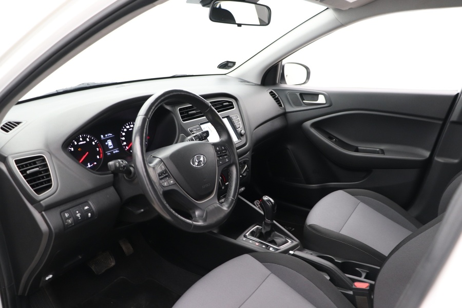 Hyundai i20 Hatchback vaihtoauto