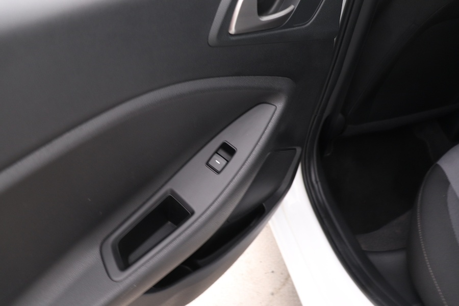 Hyundai i20 Hatchback vaihtoauto