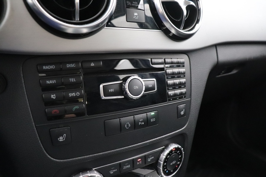 Mercedes-Benz GLK vaihtoauto