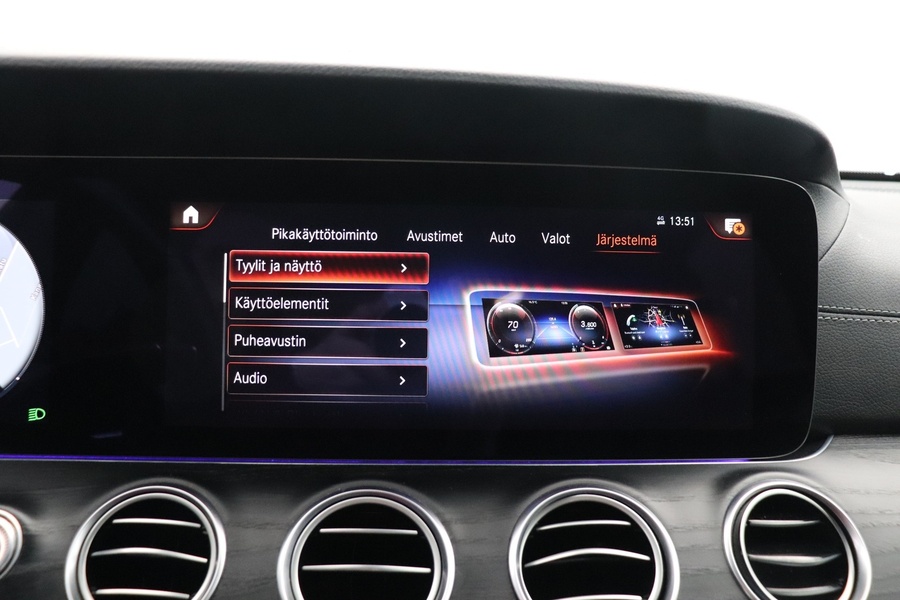 Mercedes-Benz E vaihtoauto