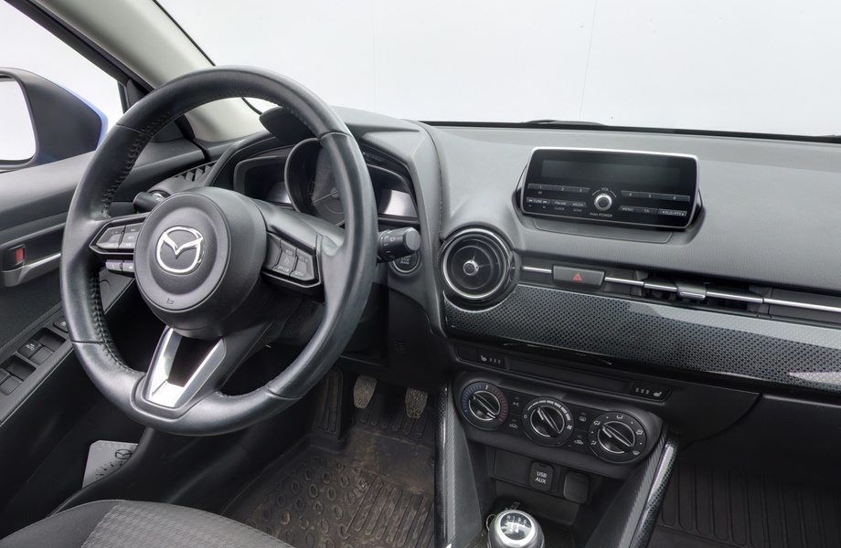Mazda 2 vaihtoauto