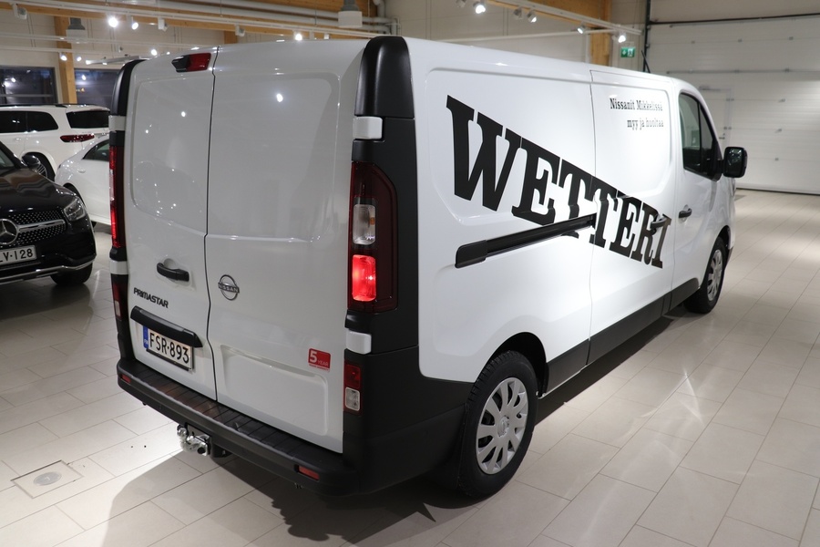 Nissan Primastar vaihtoauto