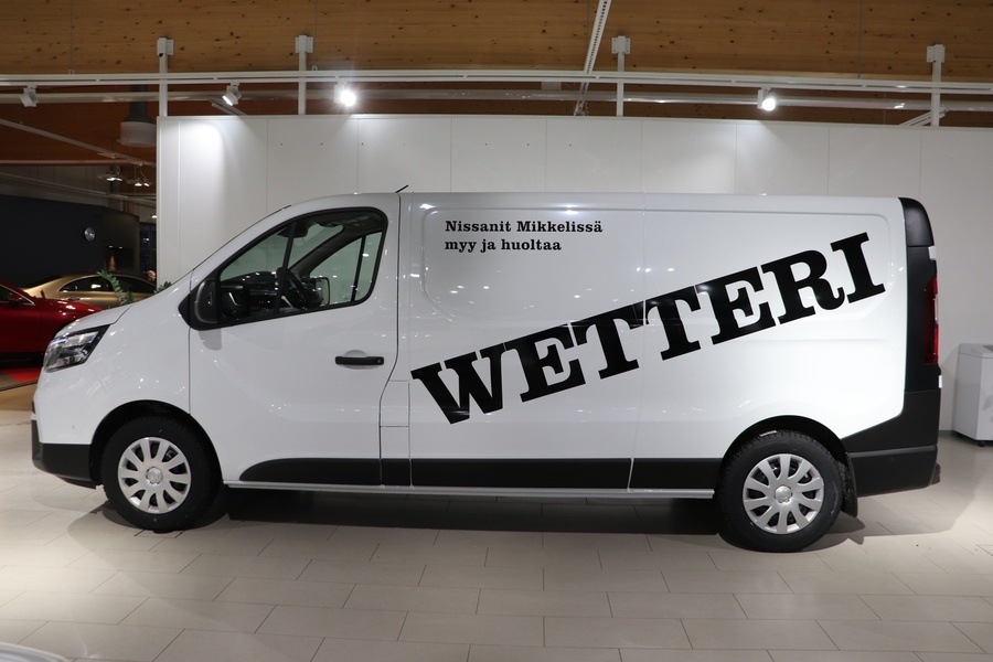 Nissan Primastar vaihtoauto