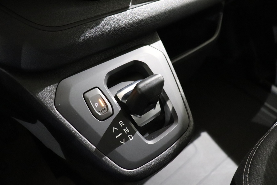 Nissan Primastar vaihtoauto