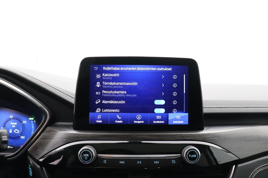 Ford Kuga vaihtoauto