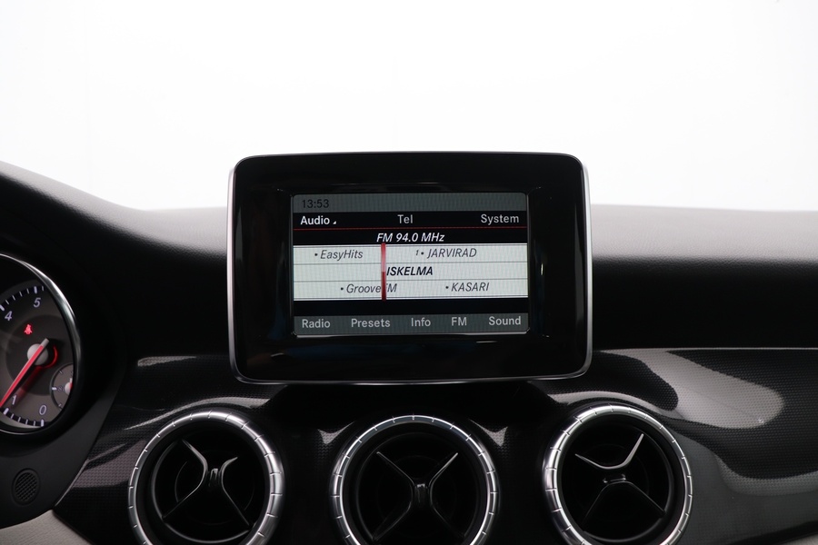 Mercedes-Benz CLA-sarja vaihtoauto