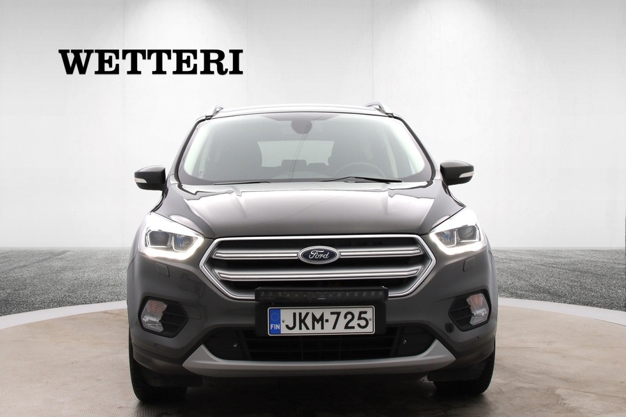 Ford Kuga vaihtoauto