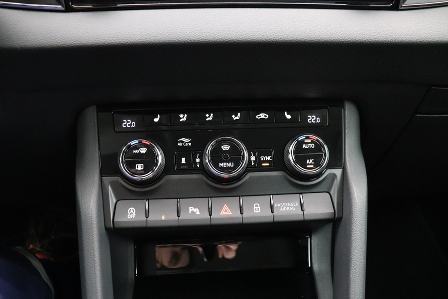 Skoda Karoq vaihtoauto