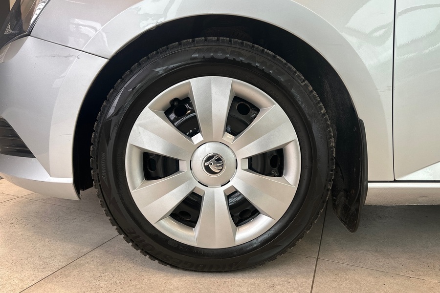 Skoda Fabia vaihtoauto