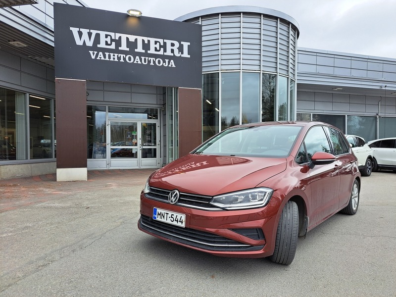 Volkswagen Golf Sportsvan vaihtoauto