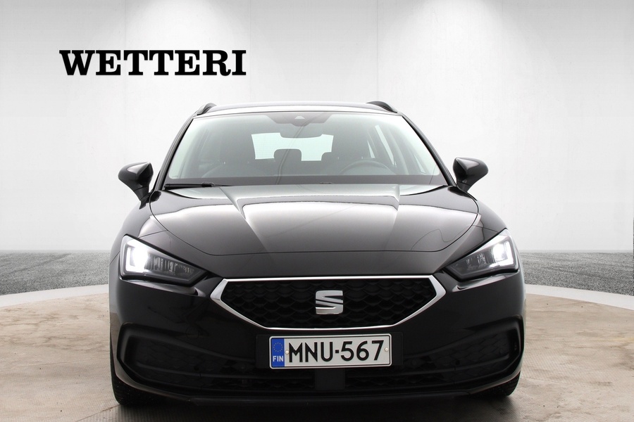 SEAT Leon Sportstourer vaihtoauto