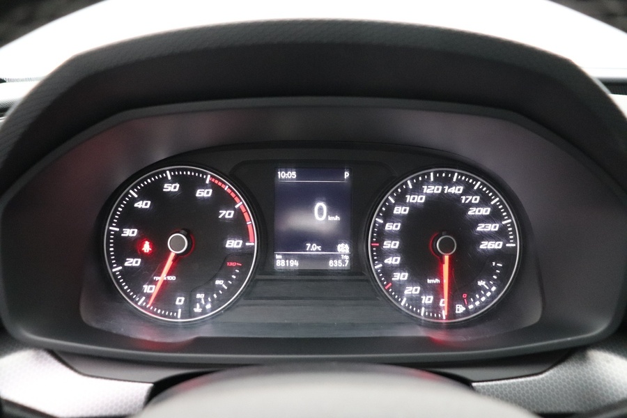 SEAT Leon Sportstourer vaihtoauto