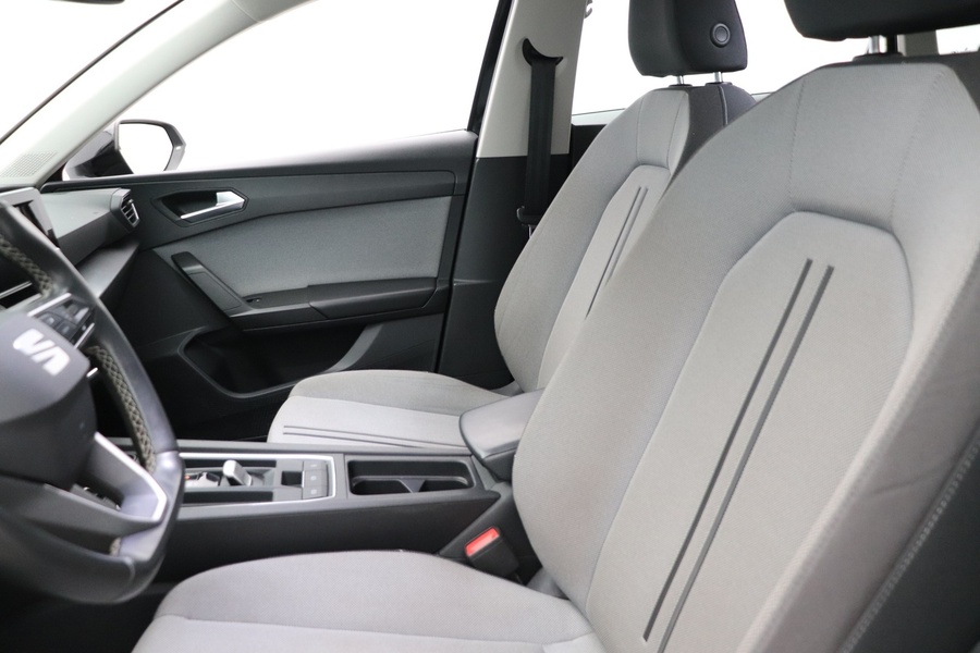 SEAT Leon Sportstourer vaihtoauto