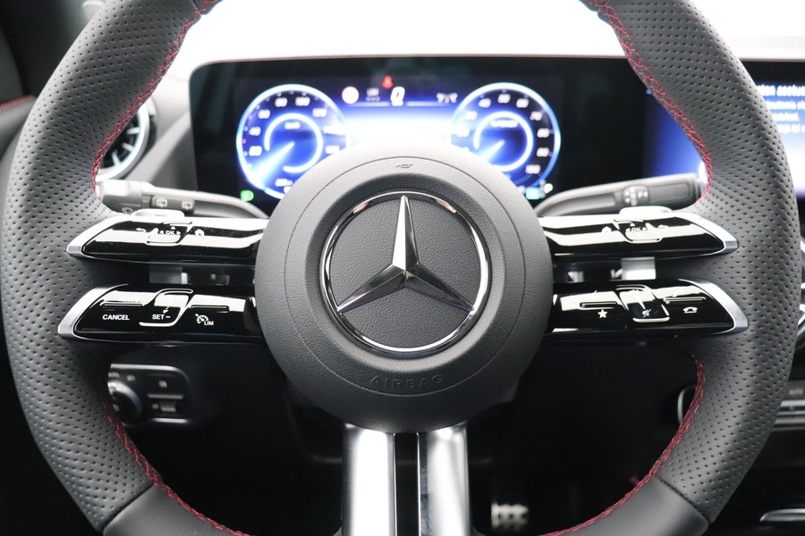 Mercedes-Benz EQA vaihtoauto