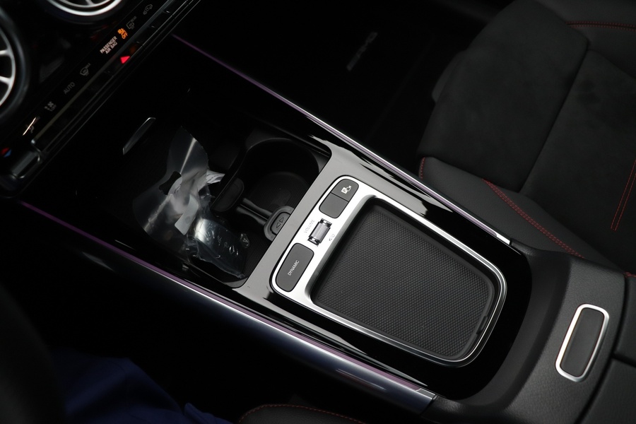 Mercedes-Benz EQA vaihtoauto