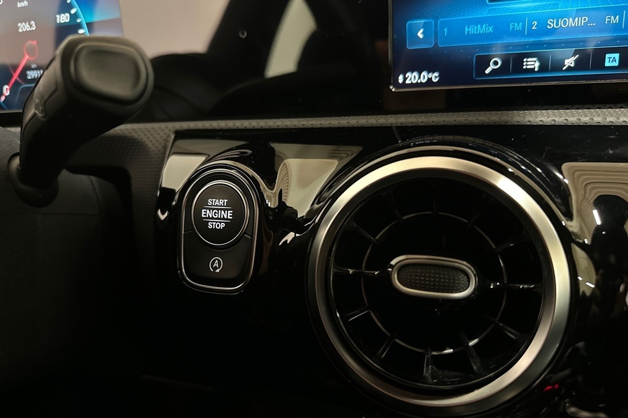 Mercedes-Benz CLA-sarja vaihtoauto