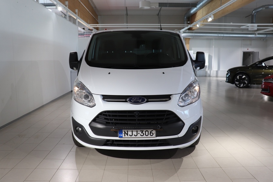 Ford Transit Custom vaihtoauto