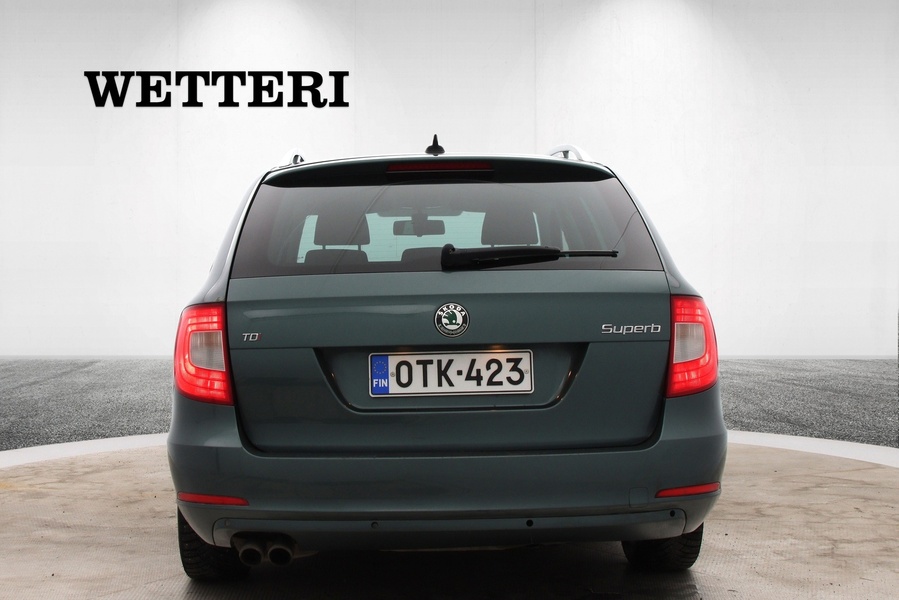 Skoda Superb vaihtoauto