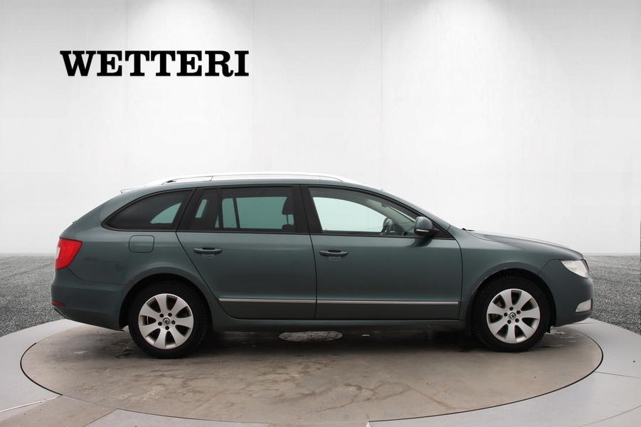 Skoda Superb vaihtoauto