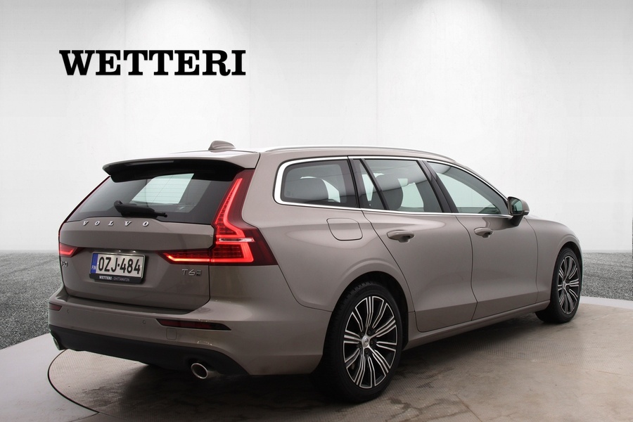 Volvo V60 vaihtoauto