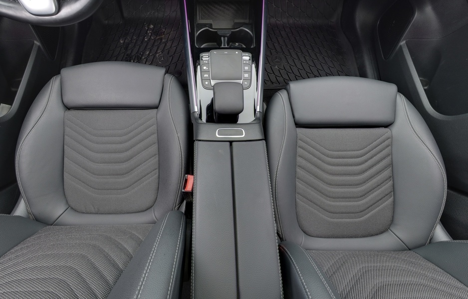 Mercedes-Benz EQA vaihtoauto